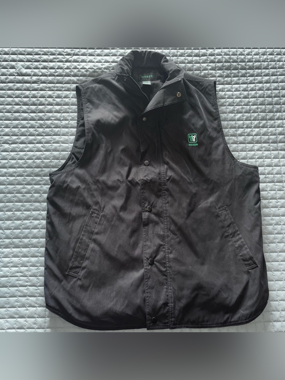 NIKKEN Thermowear - Men's Black Magnetic Therapy Full Zip Snap Vest - Size Large